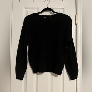 Black old navy sweater